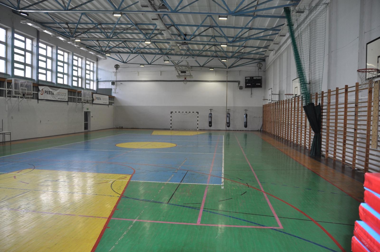 Szkoła przy ulicy Gdyńskiej 8_3