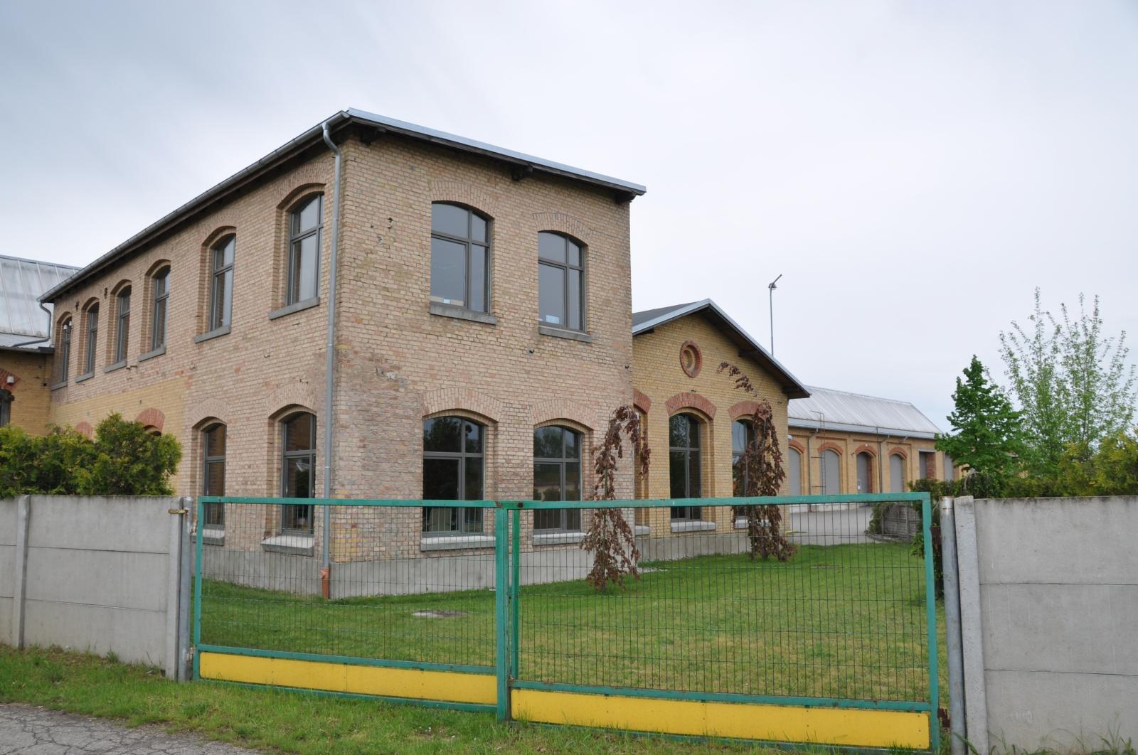 Zdjęcia obiektów PESTA2_3