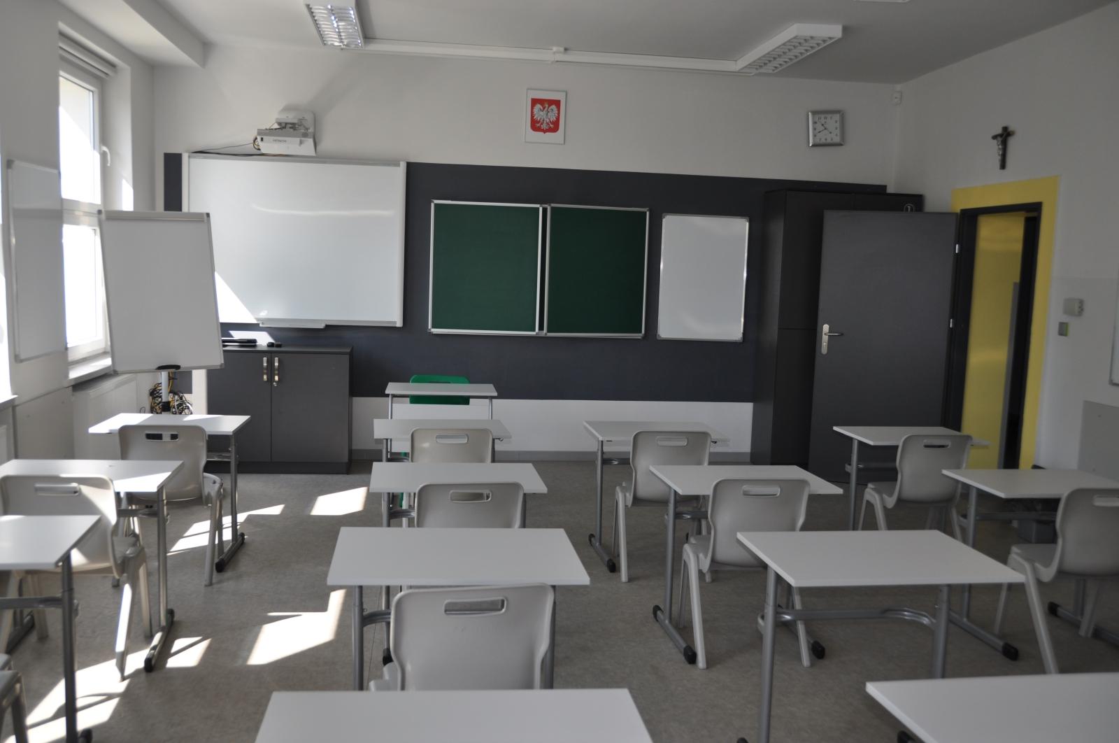 Zdjęcia obiektów PESTA2_5